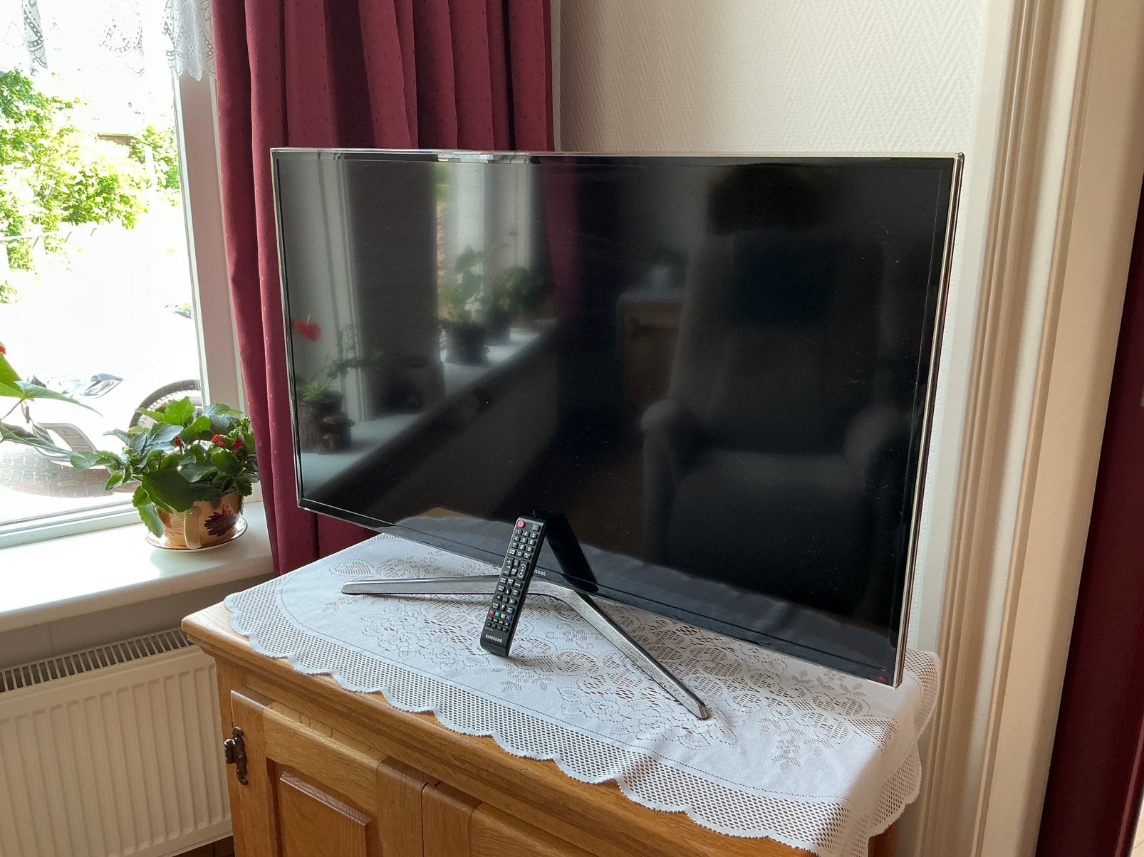 Nette samsung televisie, Ophalen, 50 Hz, Zo goed als nieuw, Samsung