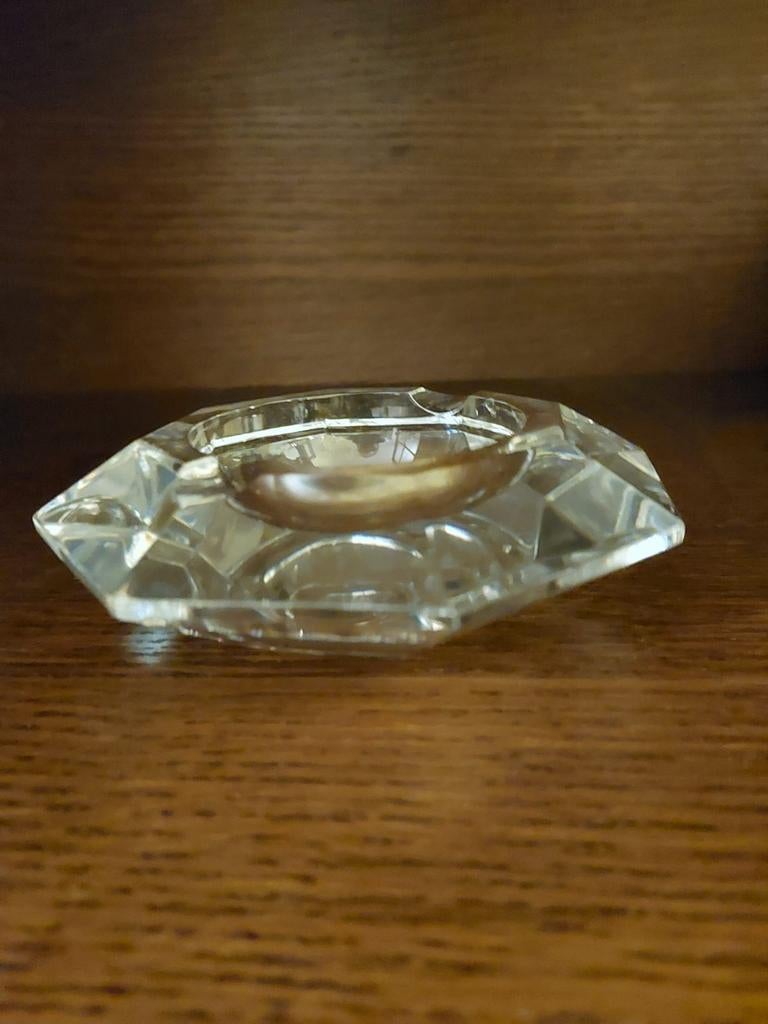 Mooie strakke asbak van kristal, Ophalen of Verzenden