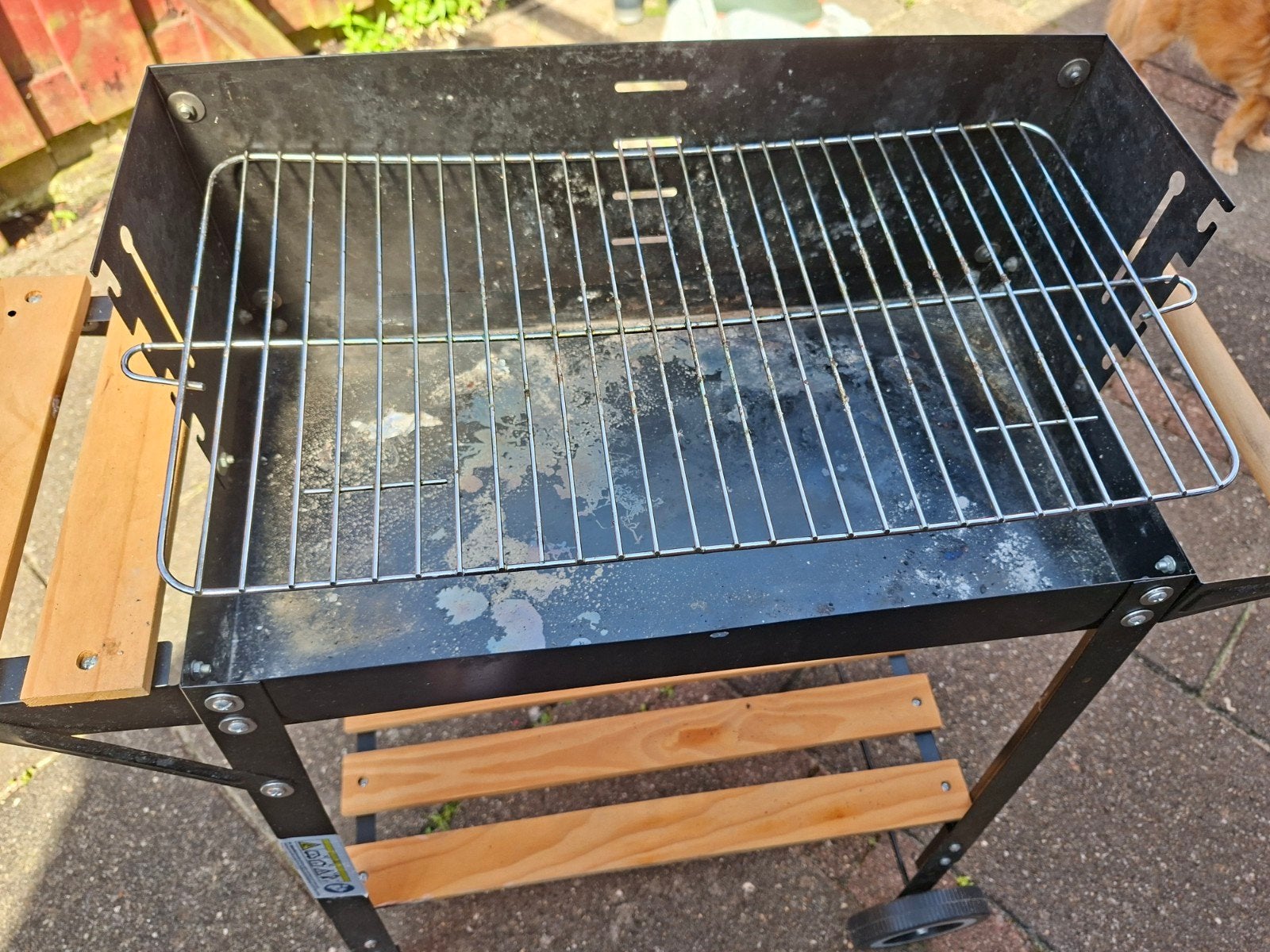 Barbecue voor kolen, Ophalen