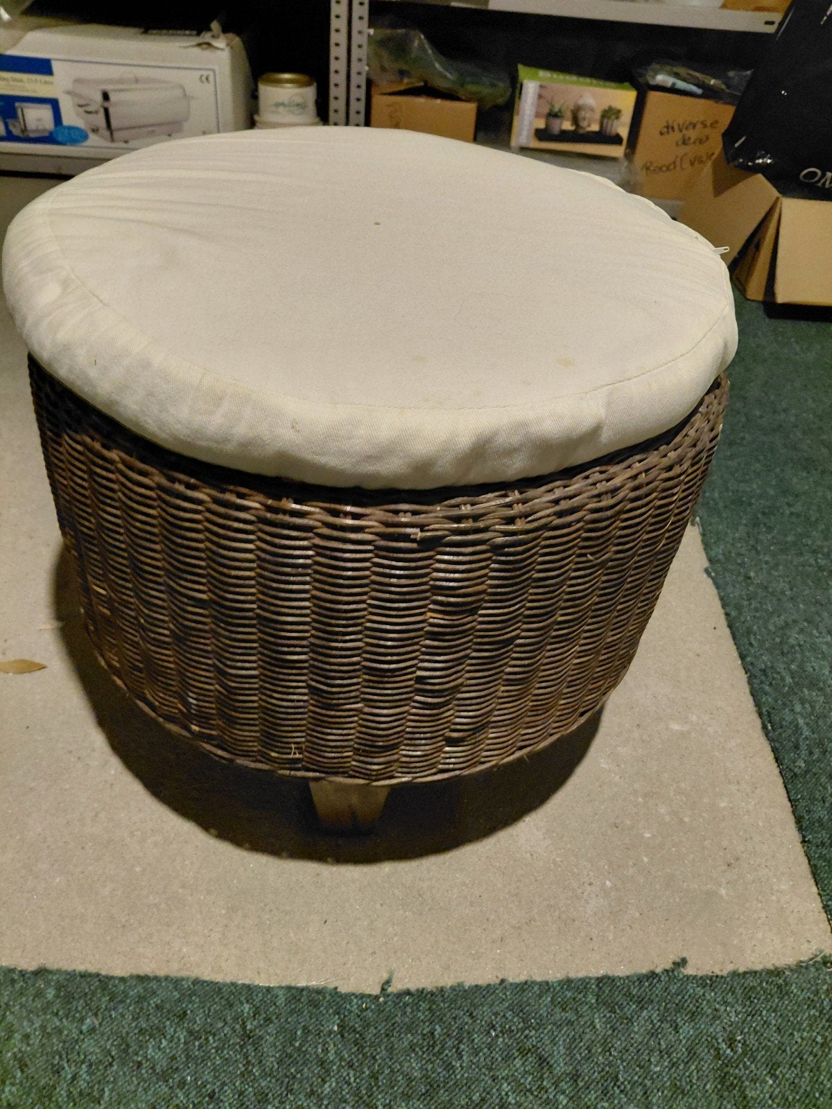 Rieten poef met los kussen, Ophalen, Minder dan 50 cm, Gebruikt, Rond
