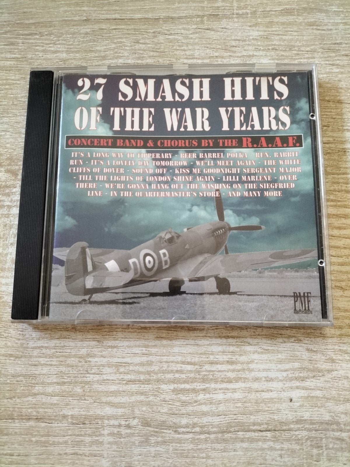 Concert band - 27 smash hits of the war years, Ophalen of Verzenden