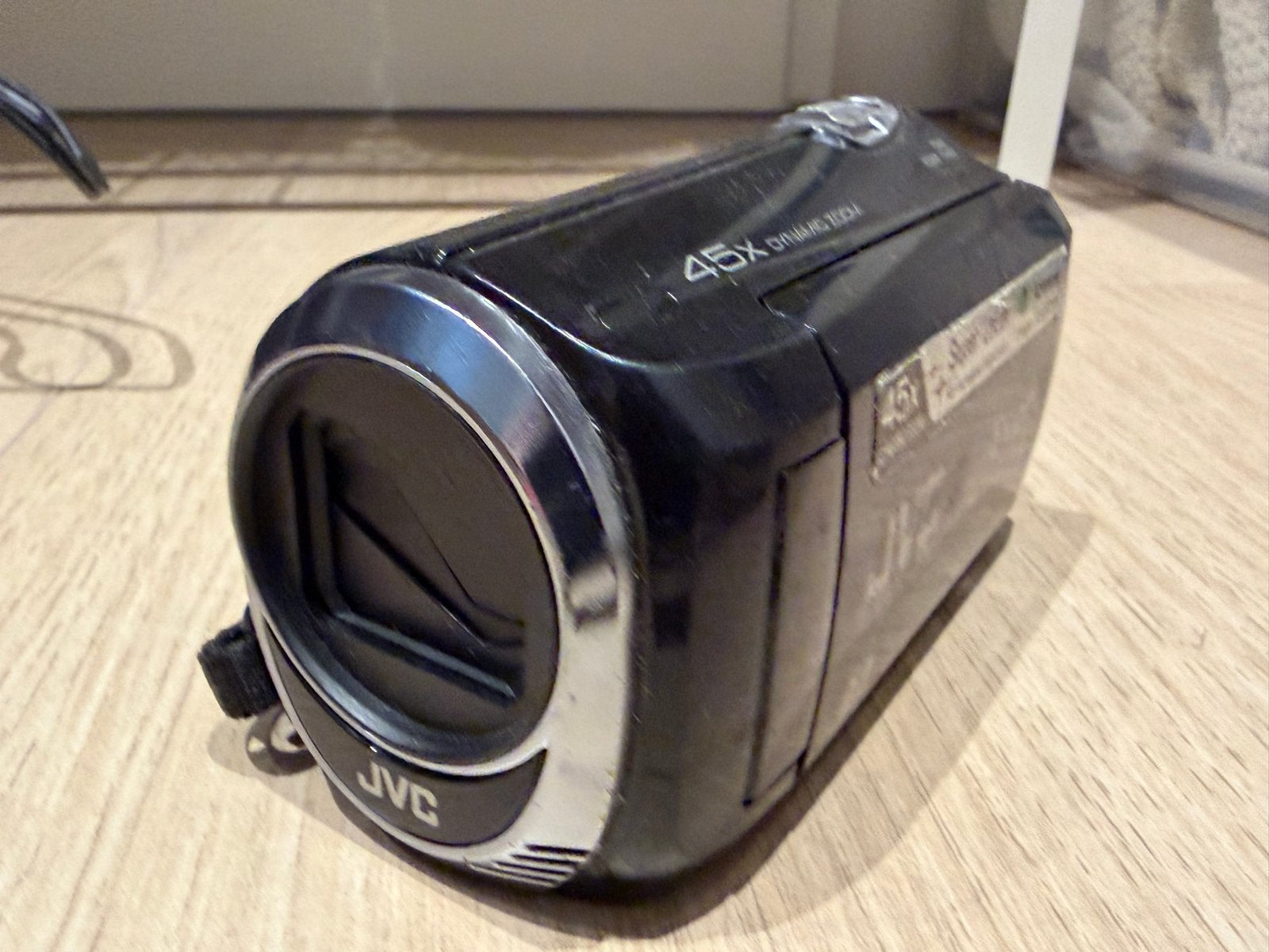JVC Everio Camcorder met 45x Dynamic Zoom, Ophalen, Gebruikt, JVC, 20x of meer