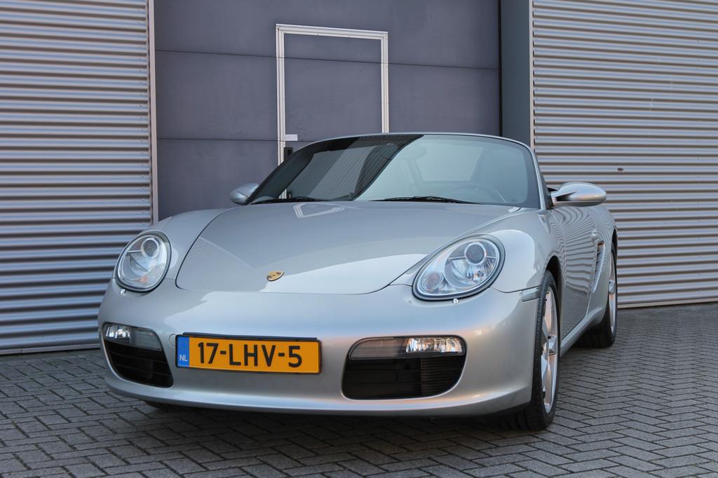 Porsche Boxster 2.7 I 57000 Km I Youngtimer (bj 2008), Achterwielaandrijving, Zwart, Bedrijf, Handgeschakeld