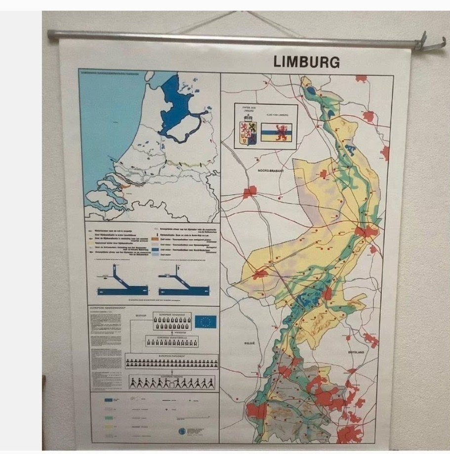 Gratis: Grote (school) kaart van Limburg, Boeken, Ophalen, 1800 tot 2000, Nederland, Landkaart