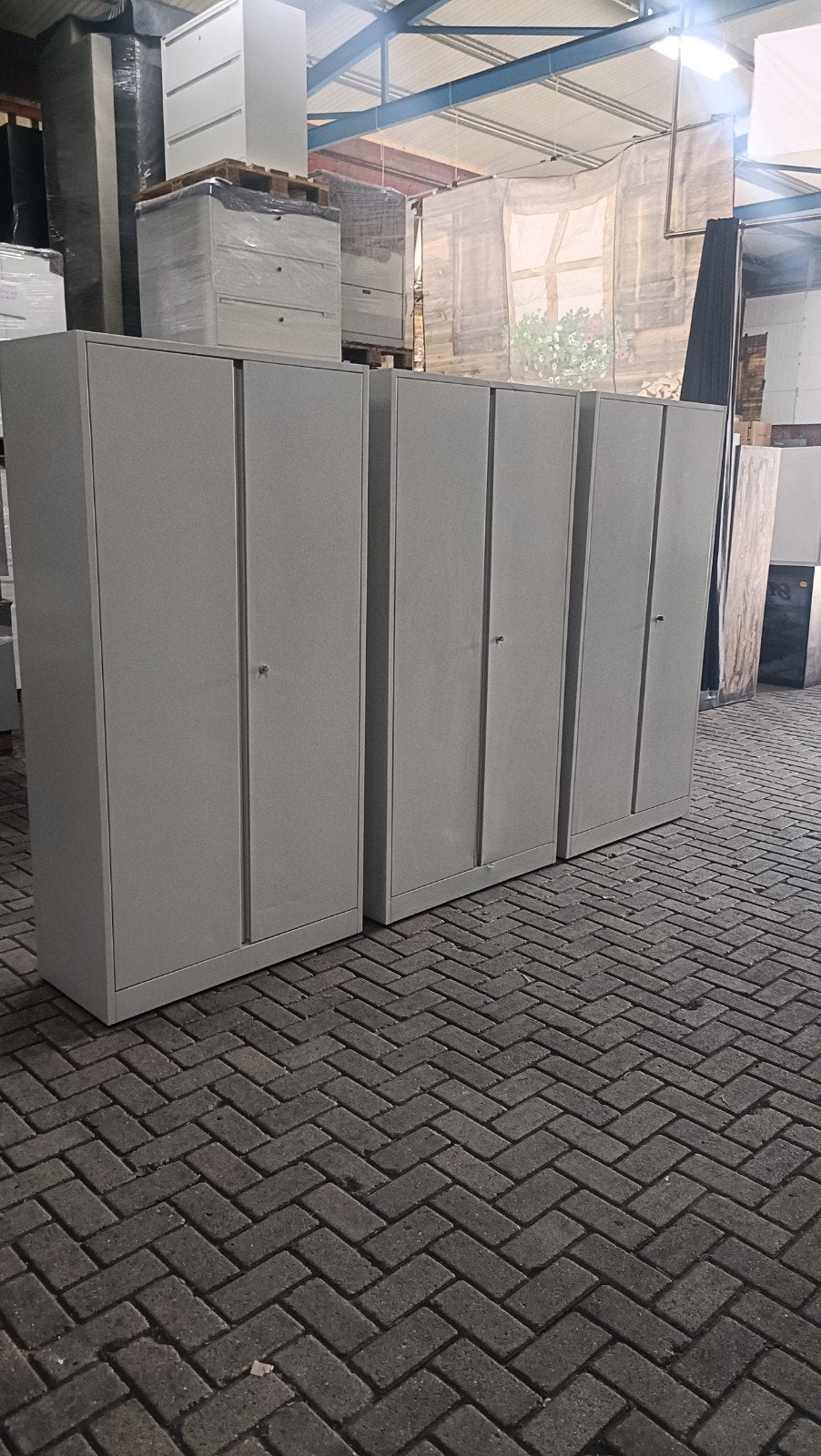 Ahrend metalen stalen draaideurkasten, Garage kasten, Gebruikt, R, H, Metaal