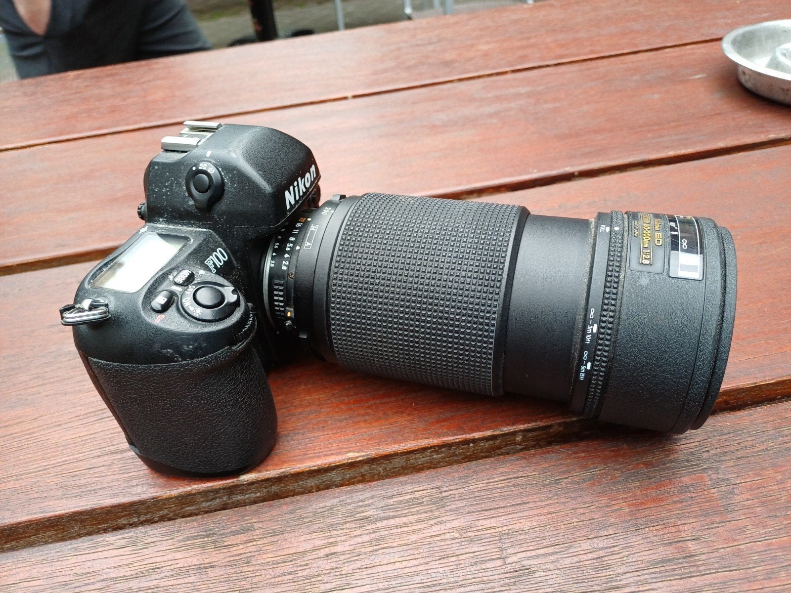 nikon f100 met nikkon ed 80-200 lens, Audio, Tv en Foto, Ophalen of Verzenden, Telelens