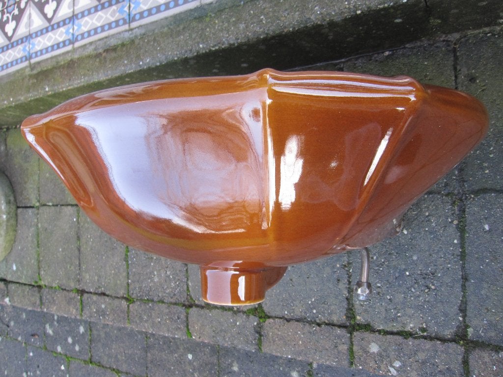 Prachtig roodbruin fonteintje, ZONDER kraan, Ophalen