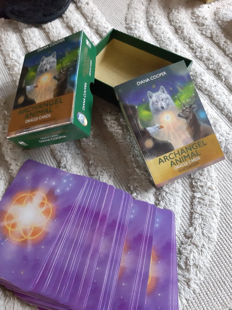 orakel kaarten dieren Diana Cooper, Ophalen of Verzenden, Zo goed als nieuw, Tarot of Kaarten leggen, Overige typen