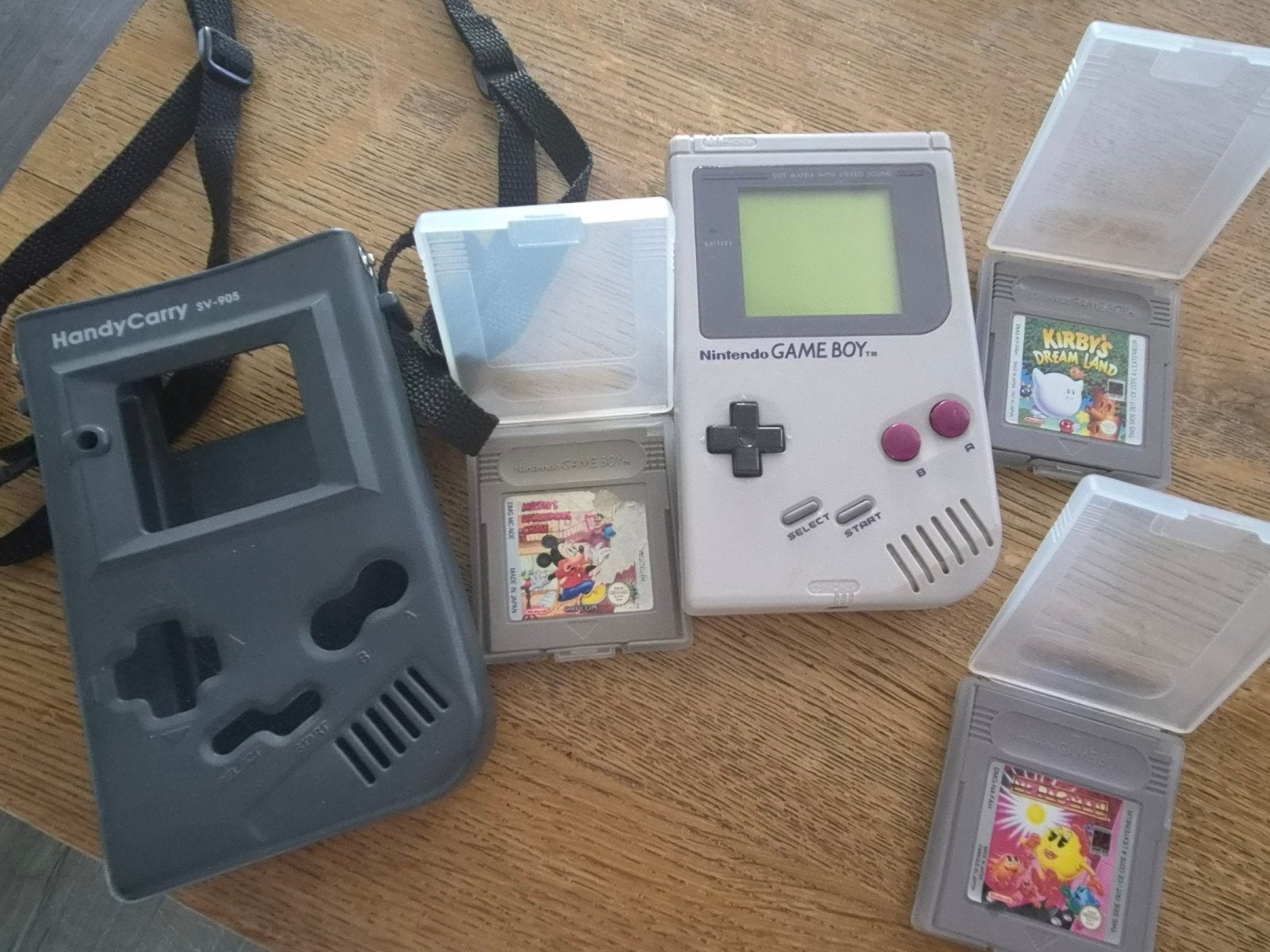 Game Boy Classic DMG-01 incl. 3 spellen en hoesje, Spelcomputers en Games, Ophalen of Verzenden, Gebruikt, Game Boy Classic, Met beschermhoes of tas