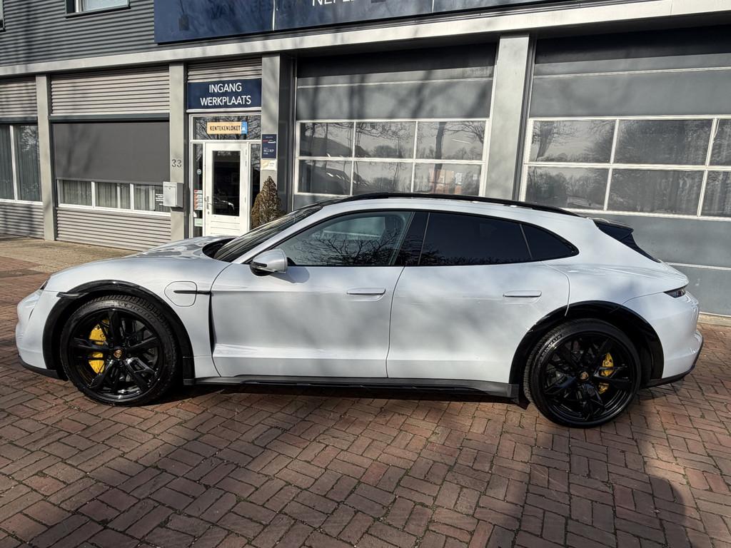 Porsche Taycan Cross Turismo Turbo S 93 kWh Bj 2022 626pk De, Auto's, Porsche, Automaat, Gebruikt, Zwart, 4 stoelen