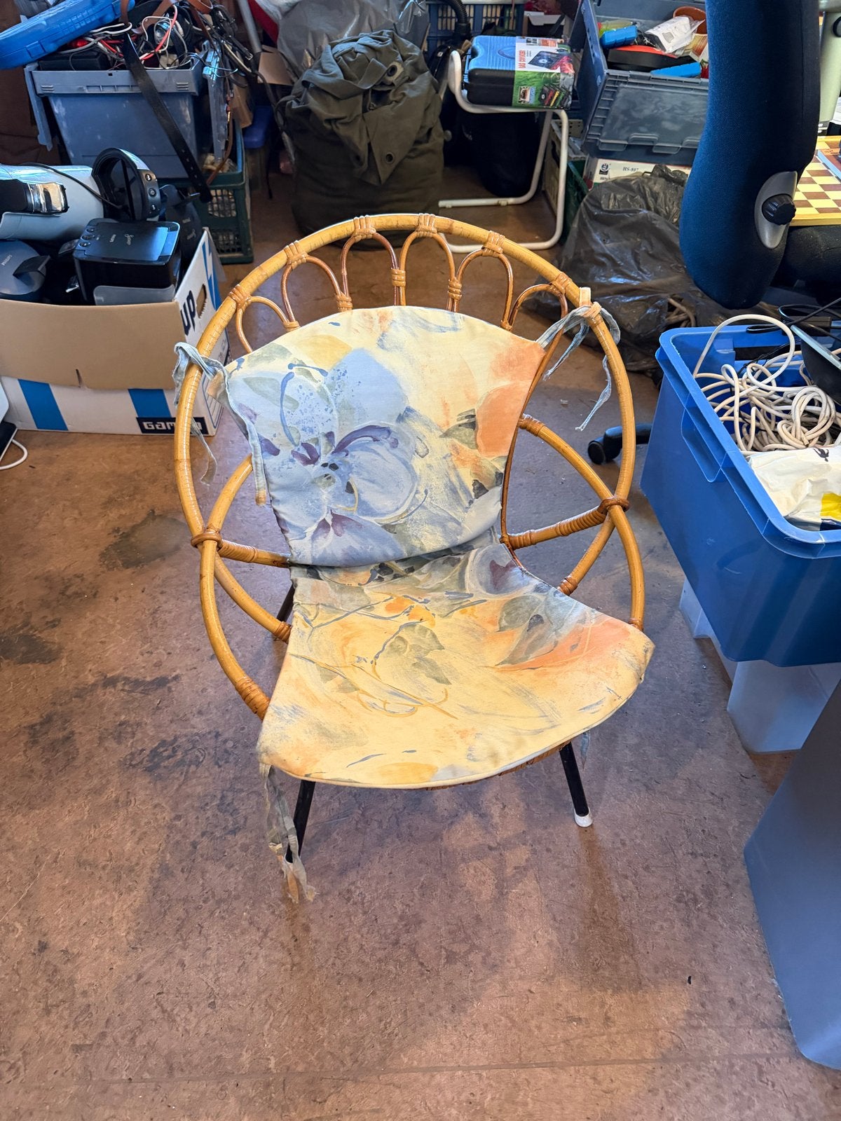 Rotan rohe groningen  kinderstoeltje met kussen, Huis en Inrichting, Stoelen, Ophalen, Gebruikt, Eén, Nvt