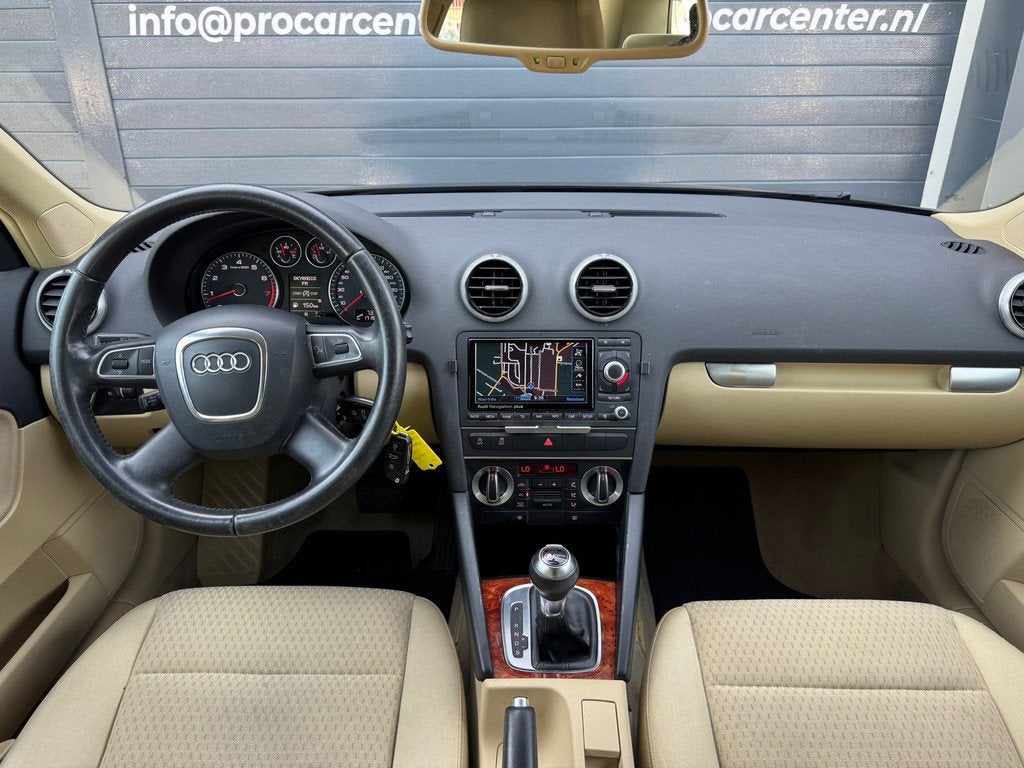 Audi A3 Sportback 1.2 TFSI Ambiente Advance AUT | CLIMATE |, Auto's, Euro 5, Stof, Gebruikt, Beige
