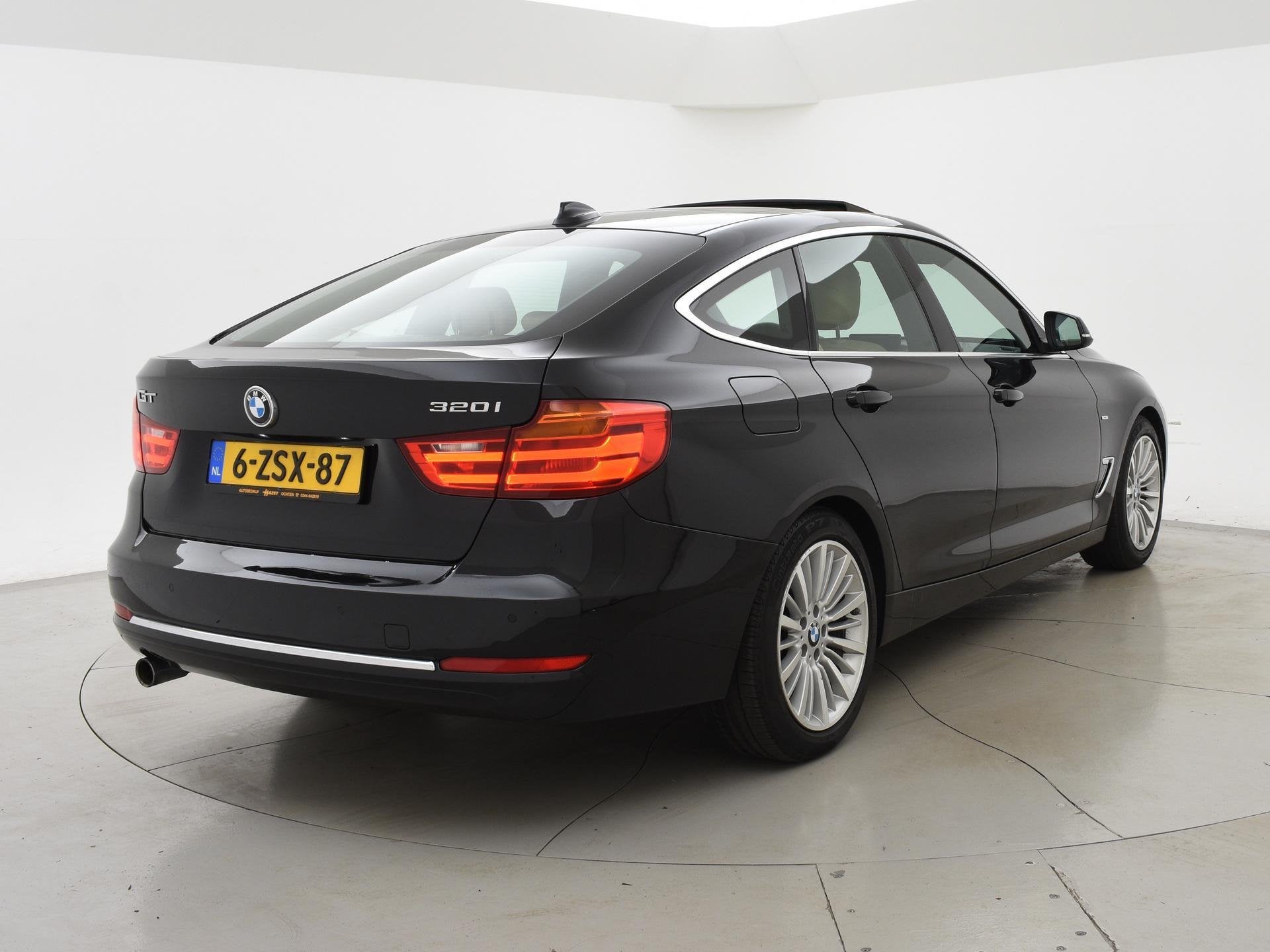 BMW 3-serie Gran Turismo 320i GT LUXURY + PANORAMA / NAVIGAT, Auto's, BMW, Automaat, Achterwielaandrijving, Gebruikt, 4 cilinders