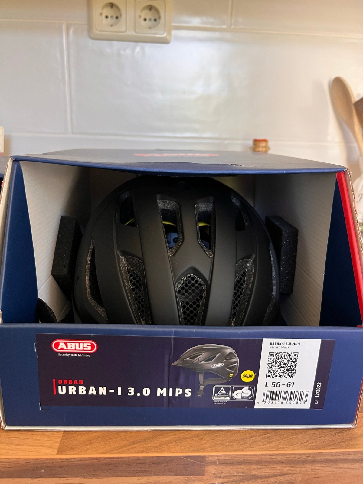ABUS Urban-I 3.0 MIPS Fietshelm M & L - Nieuw in doos, Fietsen en Brommers, Fietsaccessoires | Fietshelmen, Ophalen, Nieuw, L