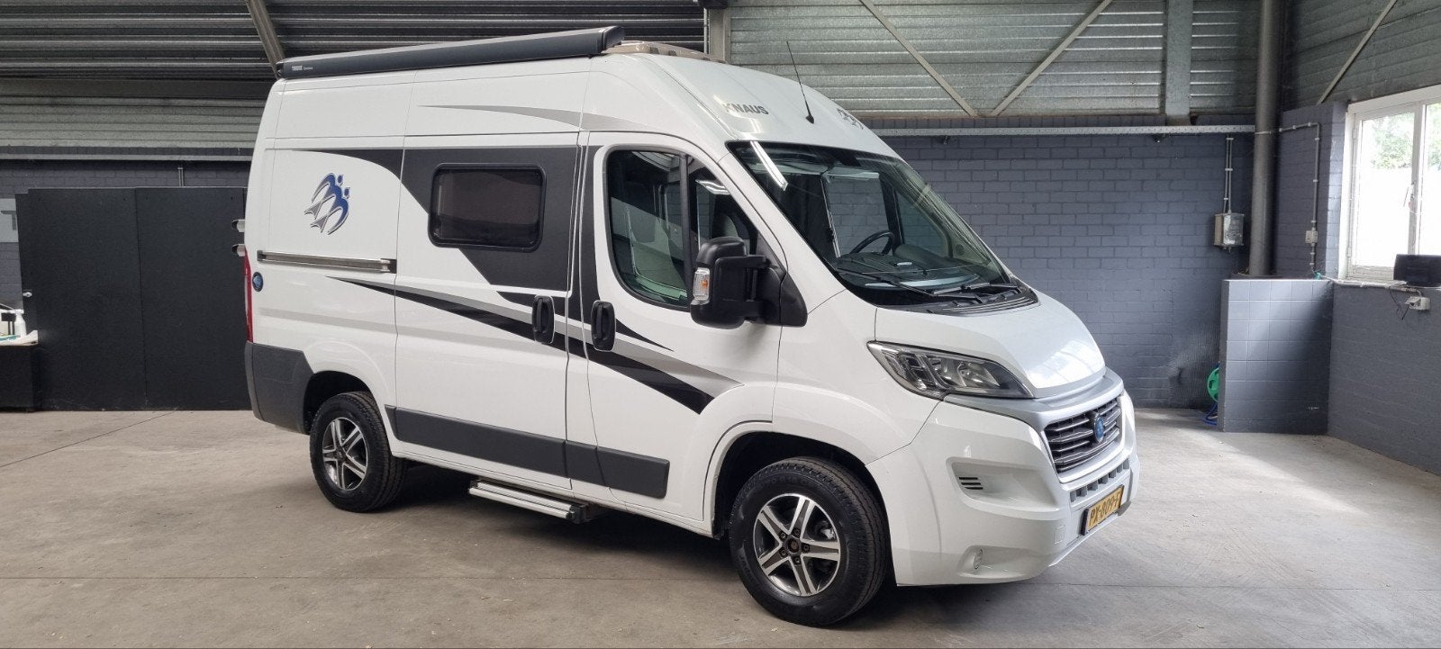 Caravans And Camping Knaus