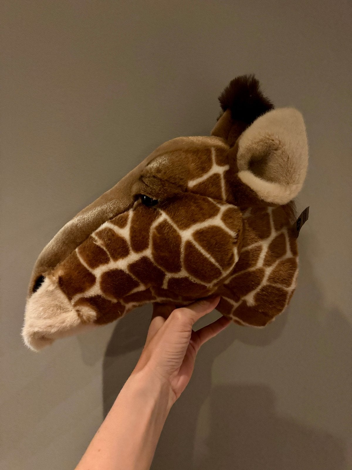 Wild & Soft Giraffe knuffelkop wanddecoratie, Kinderen en Baby's, Speelgoed | Knuffels en Pluche, Overige merken, Giraf, Overige karakters