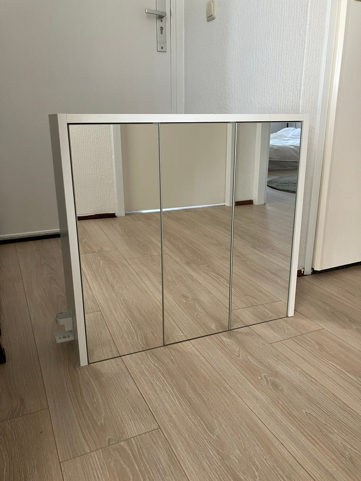 Badkamerkast met spiegel, Huis en Inrichting, Ophalen, Minder dan 50 cm, Zo goed als nieuw, Minder dan 100 cm