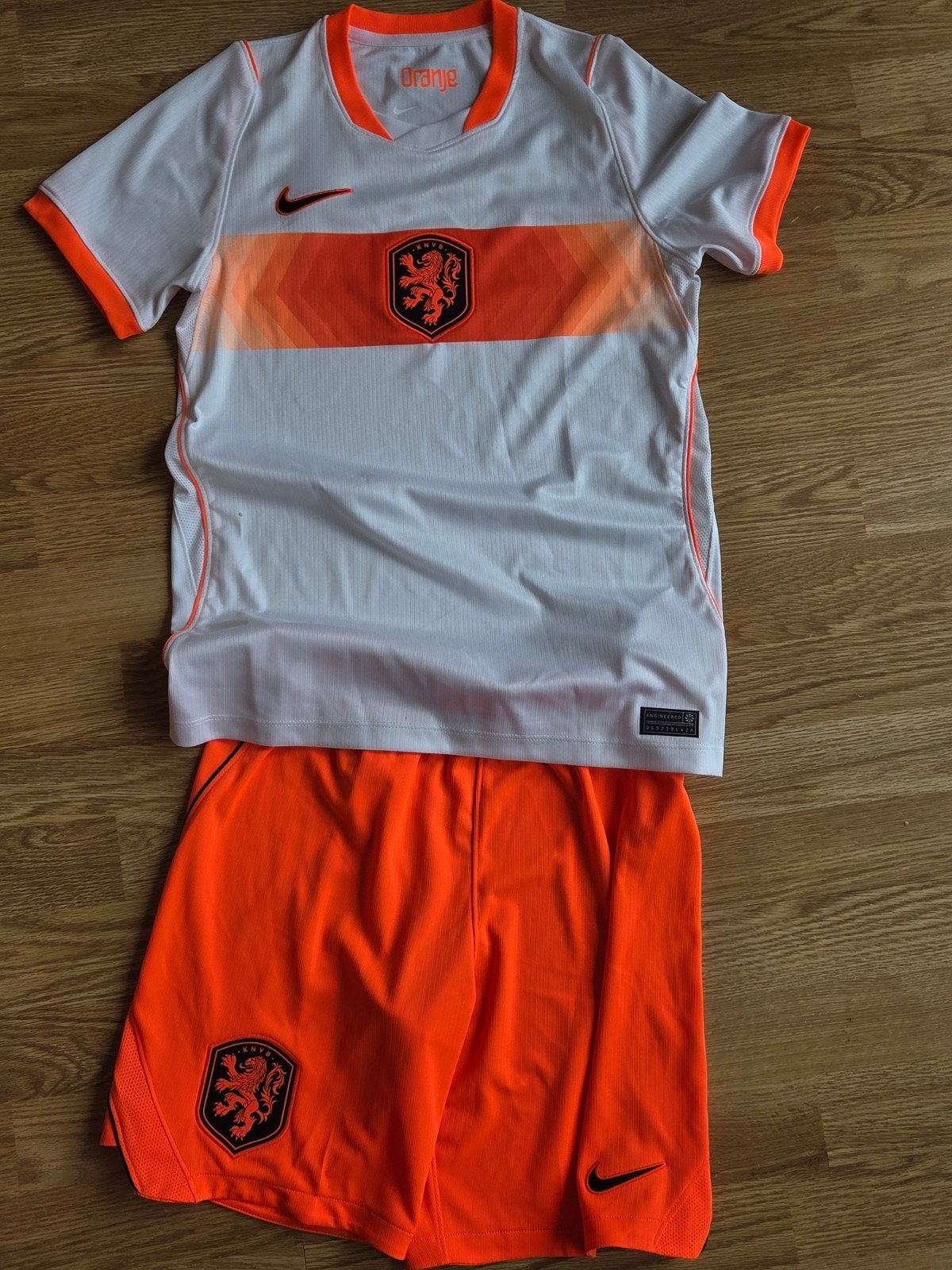 Officieel WK 2026 tenue maat 147-158 cm, Ophalen of Verzenden, Nieuw, Jongen of Meisje