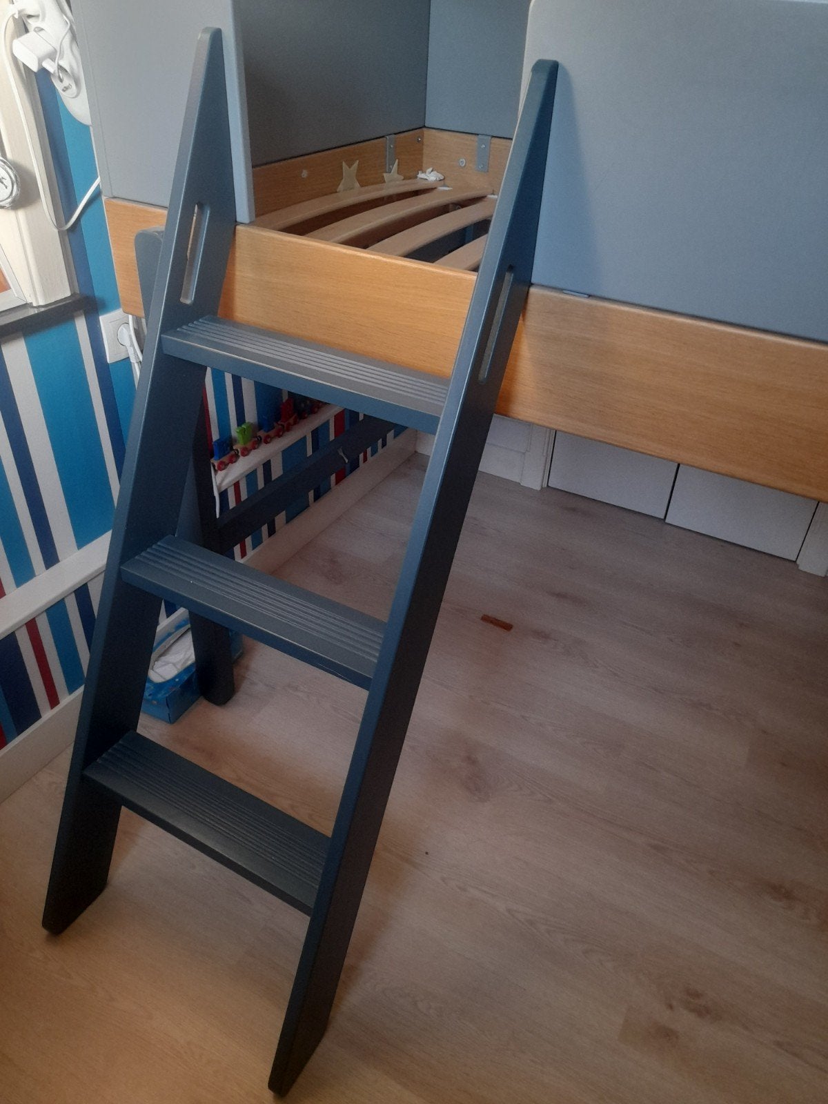 Trap en bedrand voor een hoogslaper, Ophalen, Gebruikt, Hoogslaper