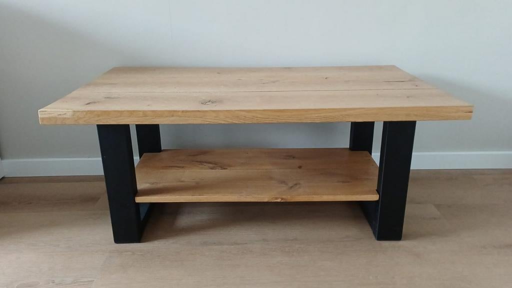 Eiken salontafel met stalen poten, Ophalen, Gebruikt, 100 tot 150 cm, Eikenhout