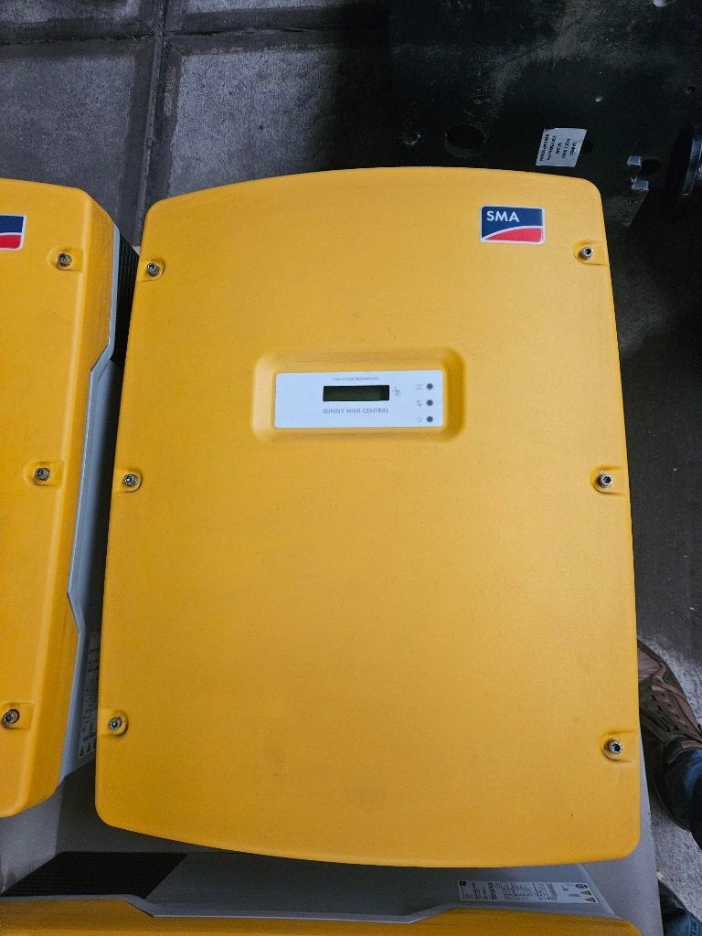 SMA Sunny omvormer 11000TL-10 - 230 Volt (3 stuks), Doe-het-zelf en Verbouw, Ophalen, Gebruikt, Overige typen, 200 wattpiek of meer