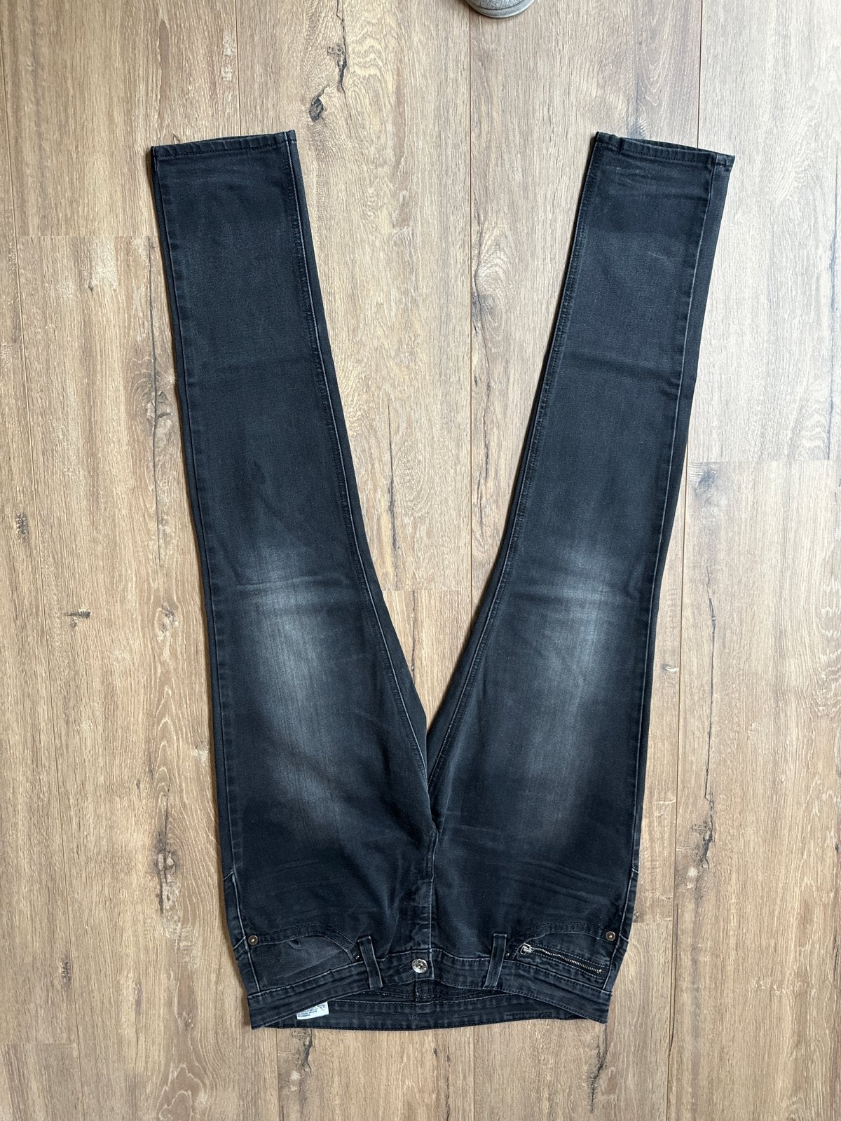 Gedragen G-Star RAW Low Rise Skinny Jeans W32, Ophalen of Verzenden, Gedragen, Zwart, W30 - W32 (confectie 38/40)