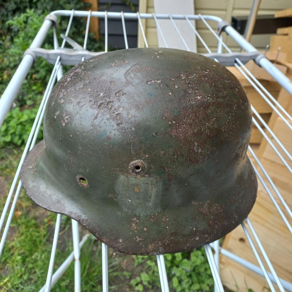 Duitse WO2 helm - Origineel en authentiek, Ophalen of Verzenden, Landmacht, Duitsland, Helm of Baret