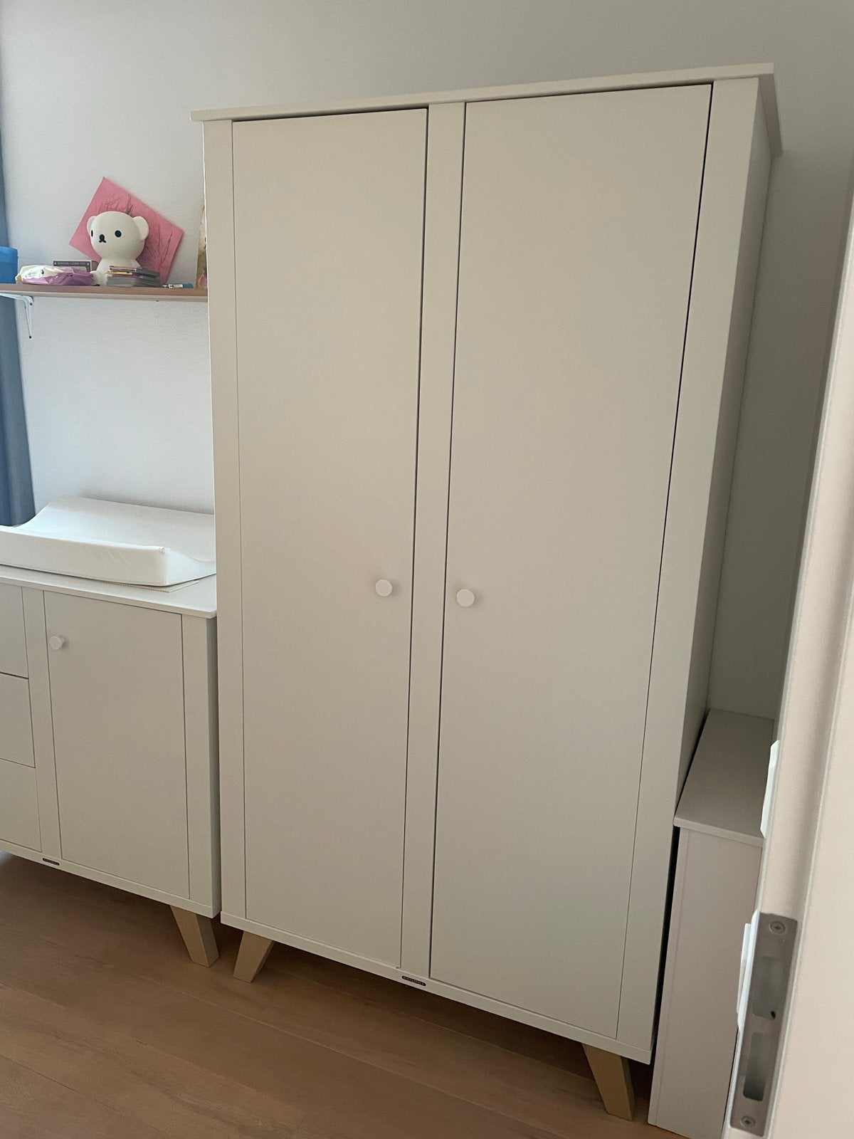 Babykamer Kidsmill Lars: ledikant, commode, kledingkast, Ophalen, Gebruikt, Jongetje of Meisje