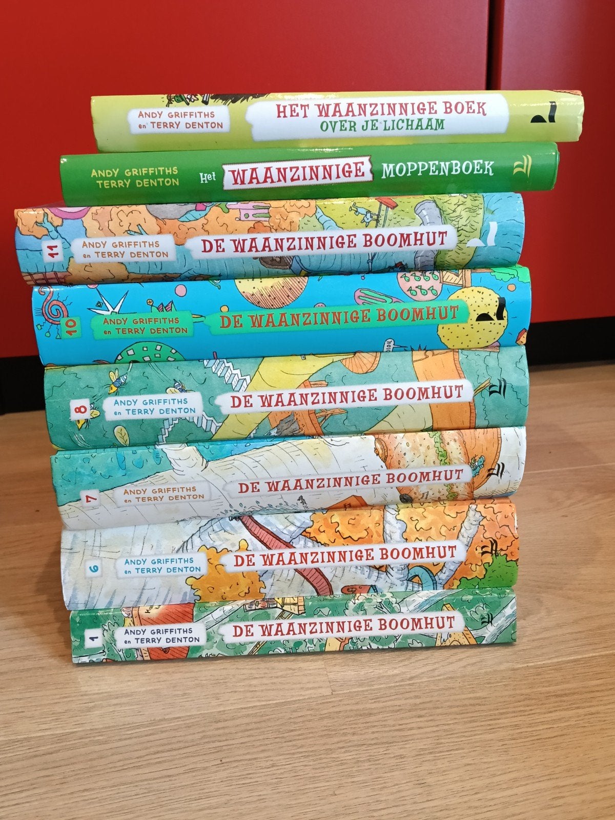 waanzinnige boomhut boeken, Ophalen, Zo goed als nieuw