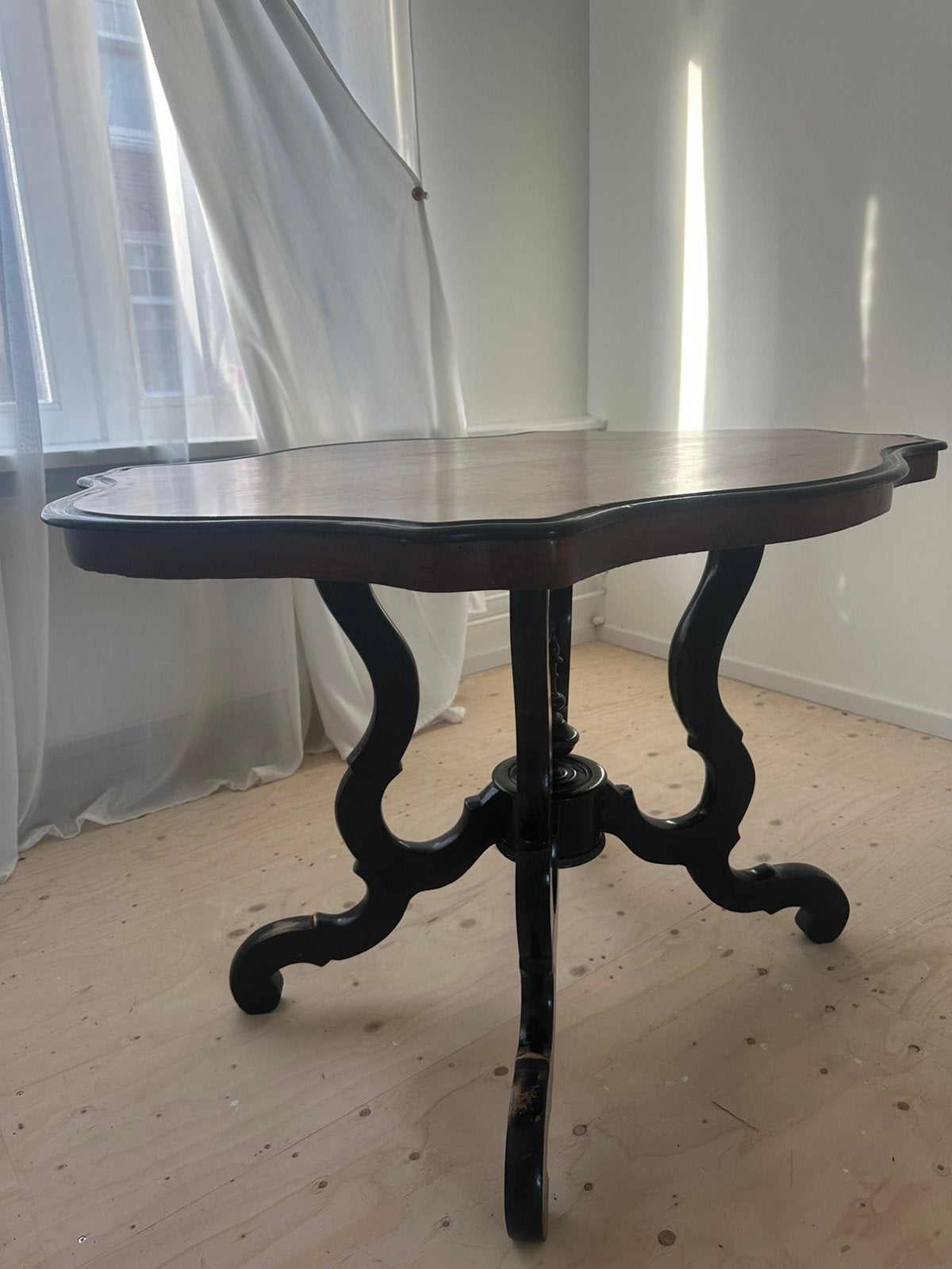 antieke houten tafel, Antiek en Kunst, Ophalen of Verzenden
