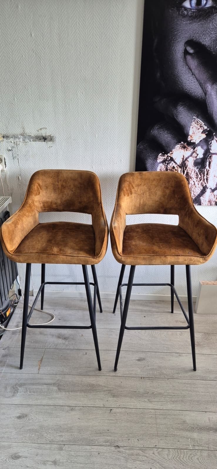 Set van 2 comfortabele barkrukken, kleur RUST, Ophalen, Met voetsteun, Zo goed als nieuw, 90 cm of meer