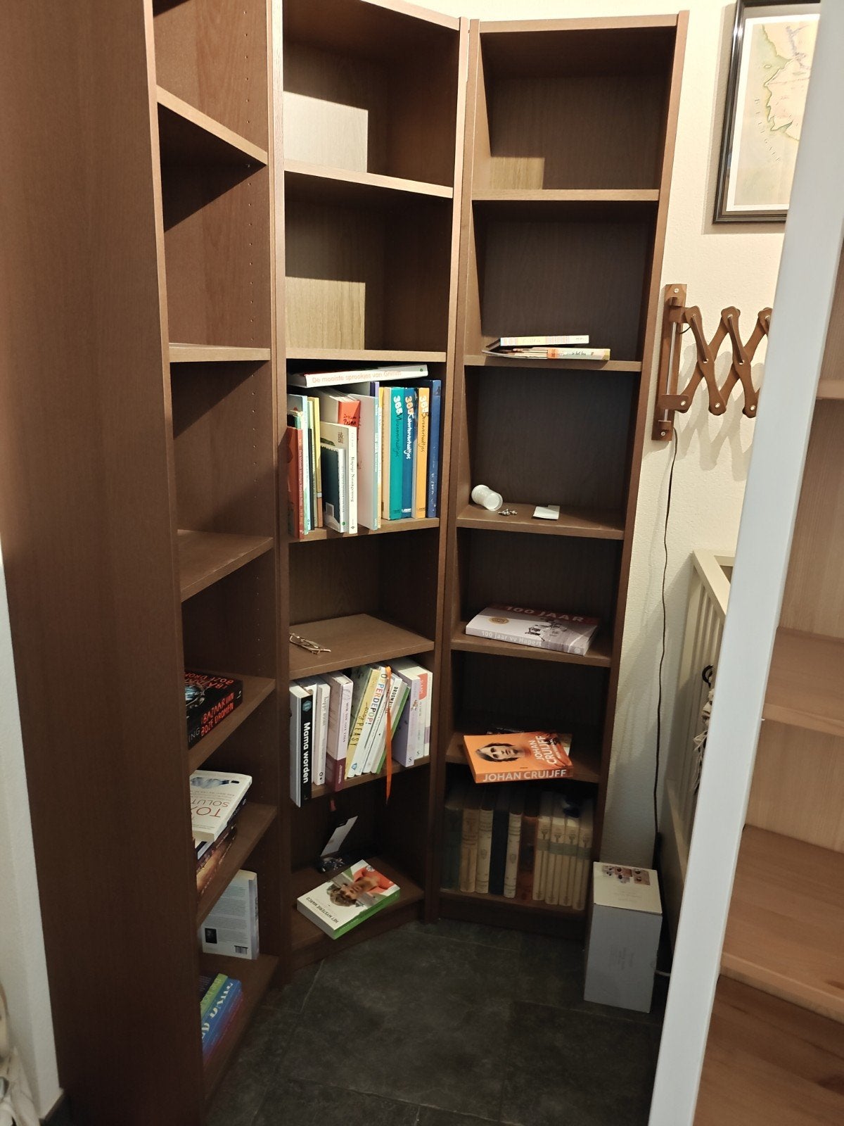 Foto 4 van 8 Ikea Billy boekenkasten 75 euro compleet - Zo goed als nie