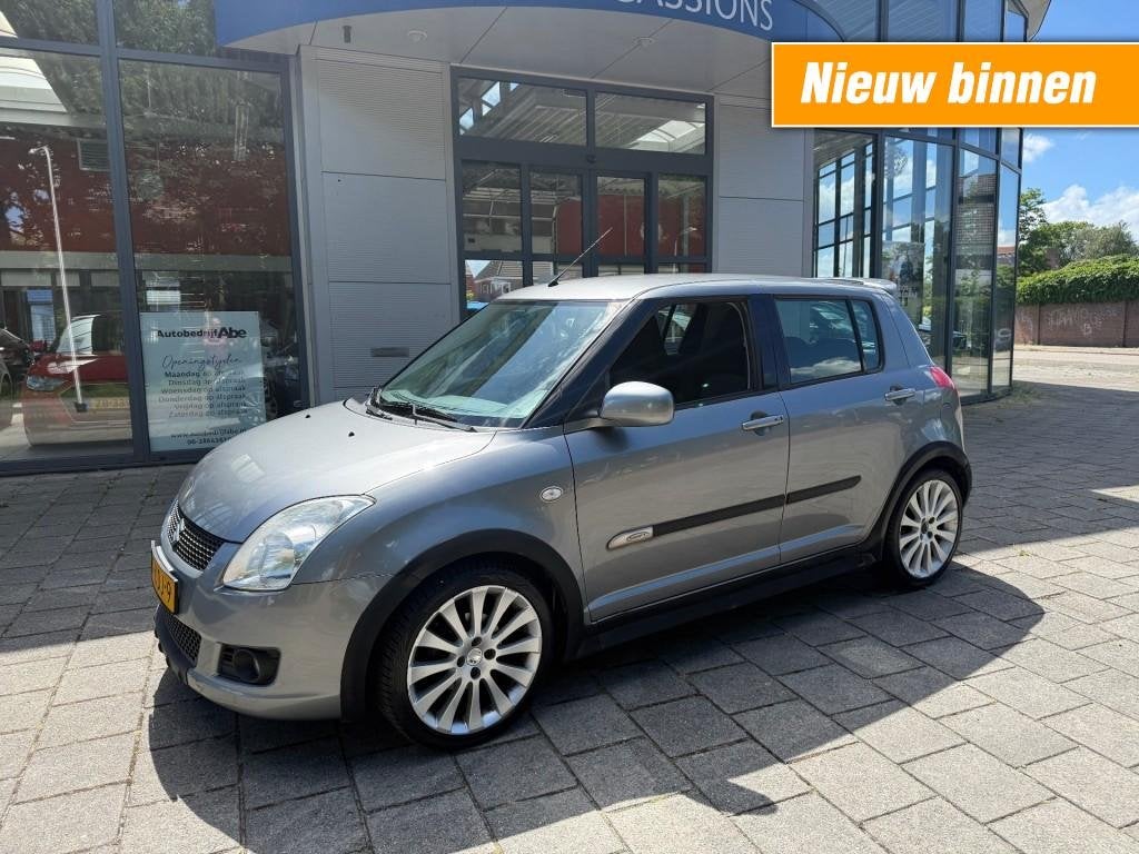 Suzuki SWIFT 1.3 BANDIT-5DEURS-LMV-ECC-ORIG NL-MOOIE AUTO!!, Auto's, Voorwielaandrijving, 400 kg, Elektrische ramen, Swift