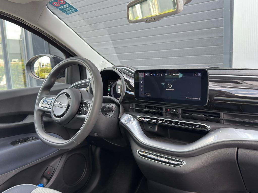 Fiat 500 Icon 42 kWh / 1e Eig / Grote Accu / 92 SOH / NAP KM, Auto's, Gebruikt, 4 stoelen, Zwart, Origineel Nederlands