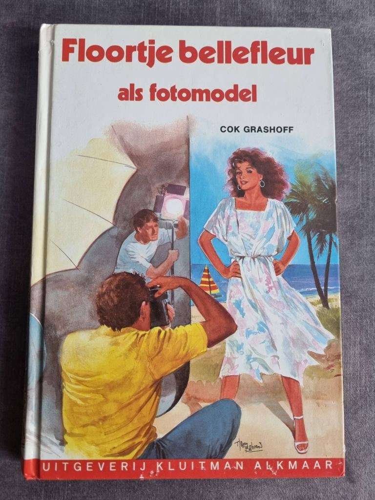 floortje bellefleur als fotomodel jeugdboek jeugd boek, Ophalen of Verzenden, Gelezen, Cok Grashoff, Fictie algemeen