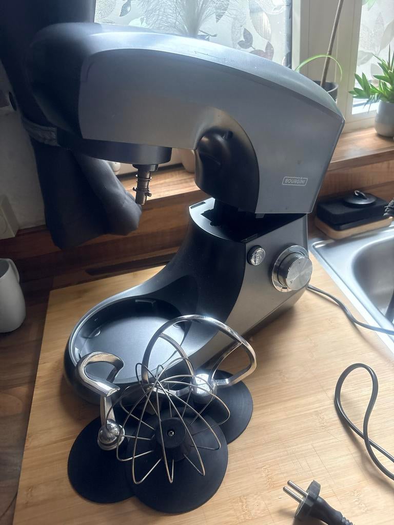 Bourgini Keukenmachine, 4 liter of meer, Ophalen, Gebruikt, 3 snelheden of meer