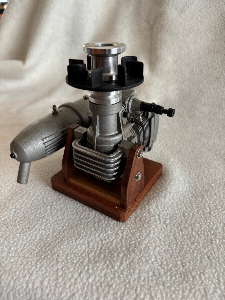 Helicopter motor Magnum XLS, Ophalen of Verzenden, Groter dan 1:72, Overige merken