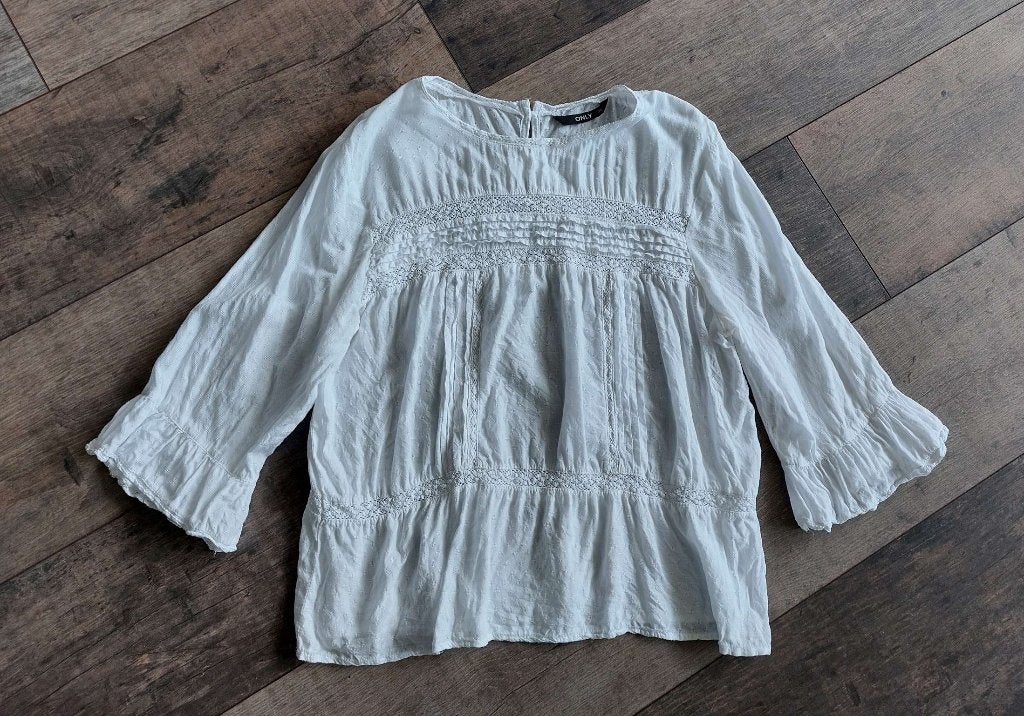 Only blouse wit broderie maat 38, Kleding | Dames, Blouses en Tunieken, Maat 38/40 (M), Only, Wit, Ophalen of Verzenden