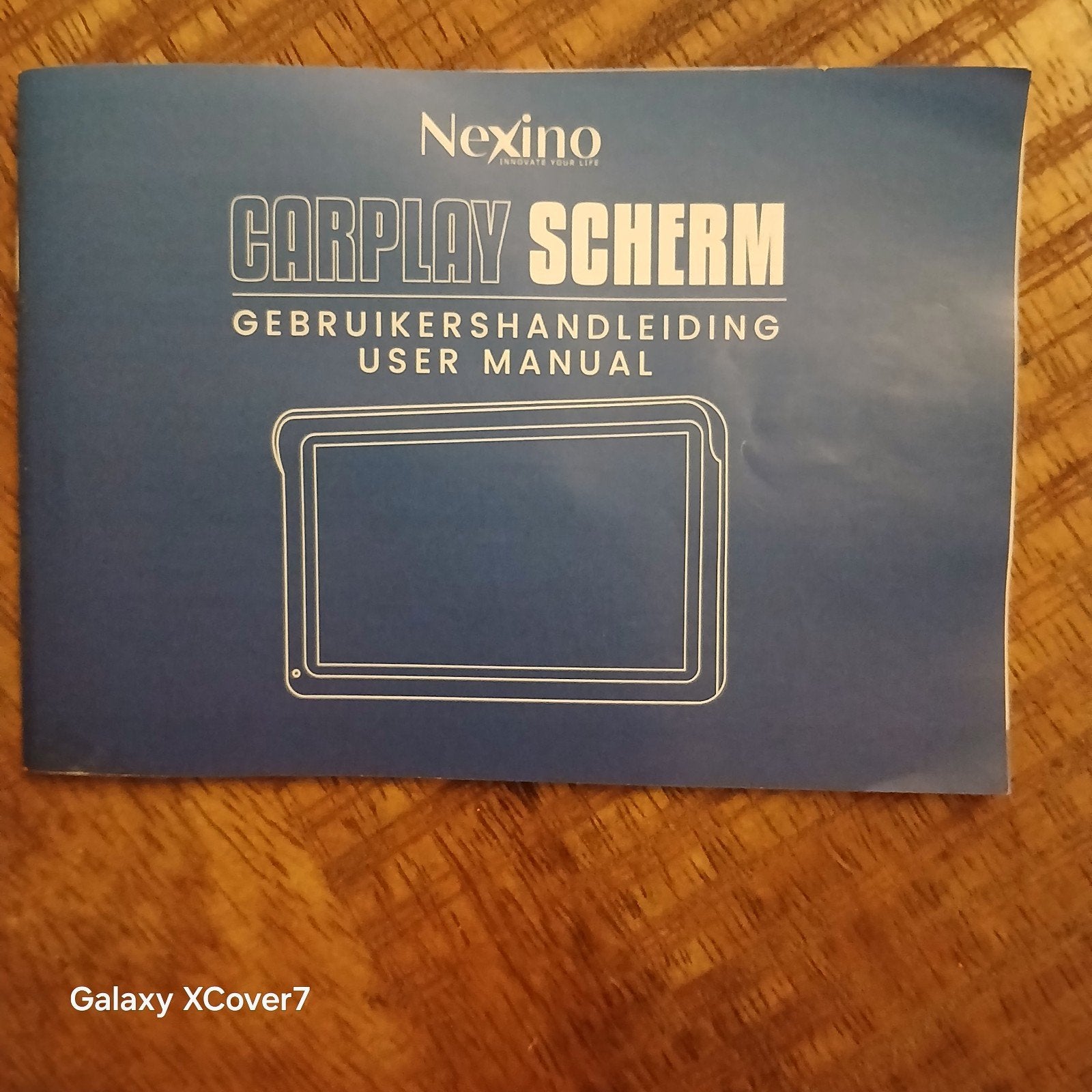 Nexino Carplay Scherm - Gebruikershandleiding Inbegrepen, Auto diversen, Ophalen of Verzenden, Zo goed als nieuw