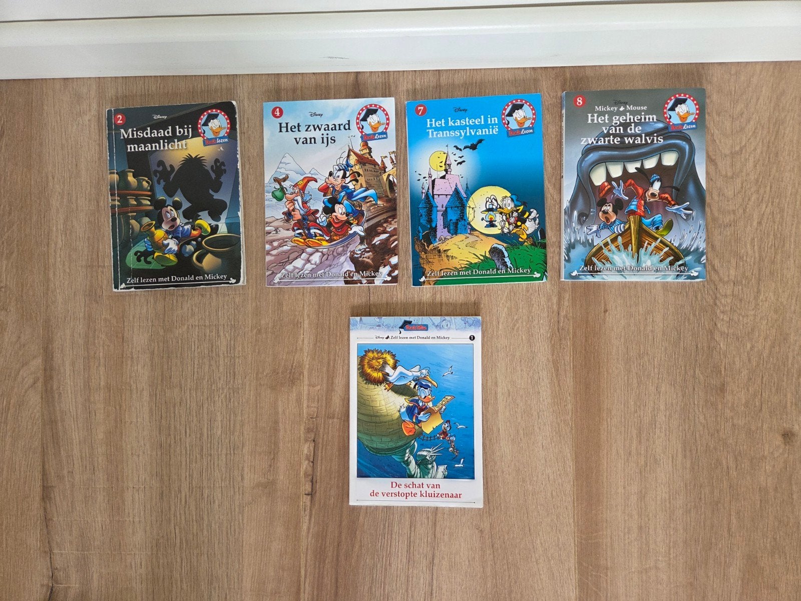 Disney Zelf Lezen met Donald en Mickey - 5 Boeken, Ophalen of Verzenden, Gelezen, Walt Disney Company, Fictie algemeen