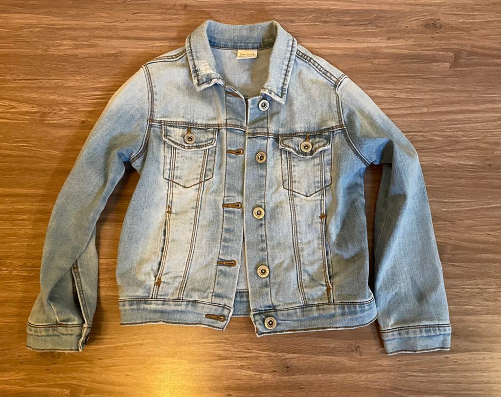 Spijkerjas zara mt 122, Kinderen en Baby's, Kinderkleding | Maat 122, Ophalen of Verzenden, Gebruikt, Meisje, Jas
