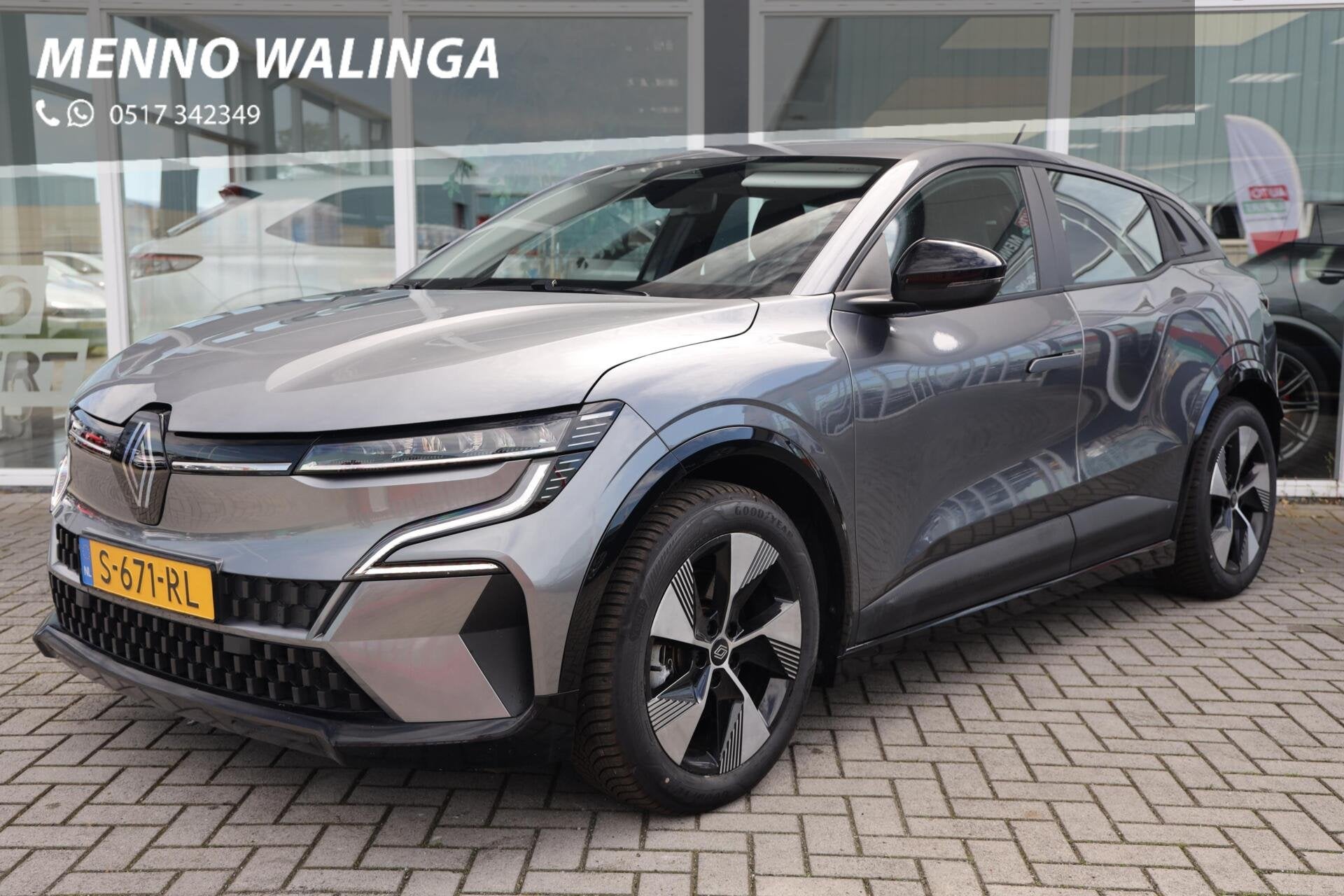 Renault Mégane E-Tech EV40 Boost Charge Equilibre|Camera|St, Stof, Gebruikt, 300 km, Met garantie (alle)