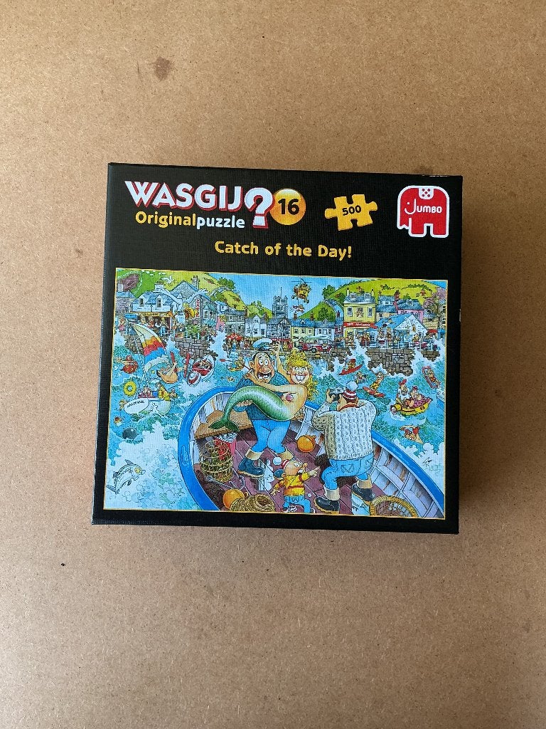 WASGIJ? Originalpuzzel 16 - Catch of the Day! (500 stukjes), Ophalen of Verzenden, Minder dan 500 stukjes, Zo goed als nieuw, Legpuzzel
