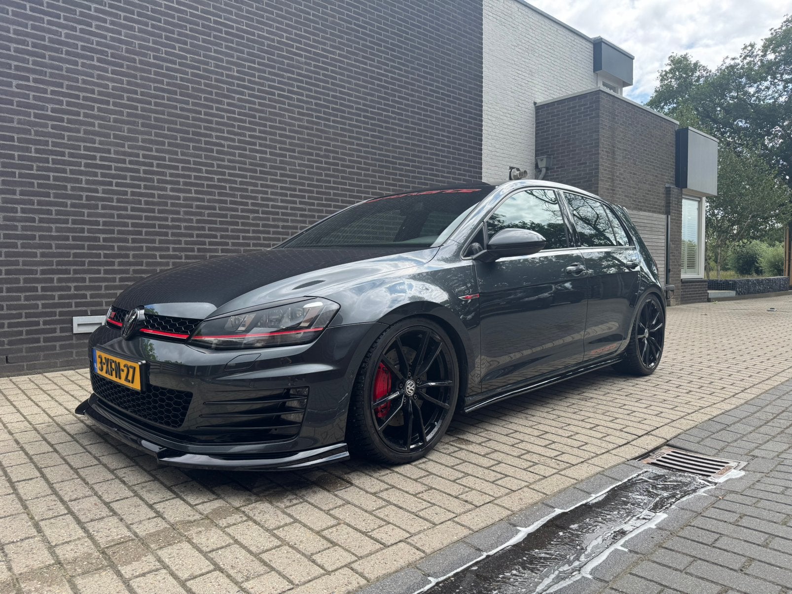 Golf 7 GTI | Performance | Pano | DSG | Akrapovic | JD400, Auto's, 4 cilinders, 1984 cc, Zwart, 1324 kg