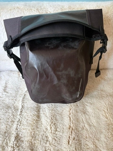 Agu fietstas Waterproof bagagedrager, Ophalen of Verzenden, Zo goed als nieuw, AGU