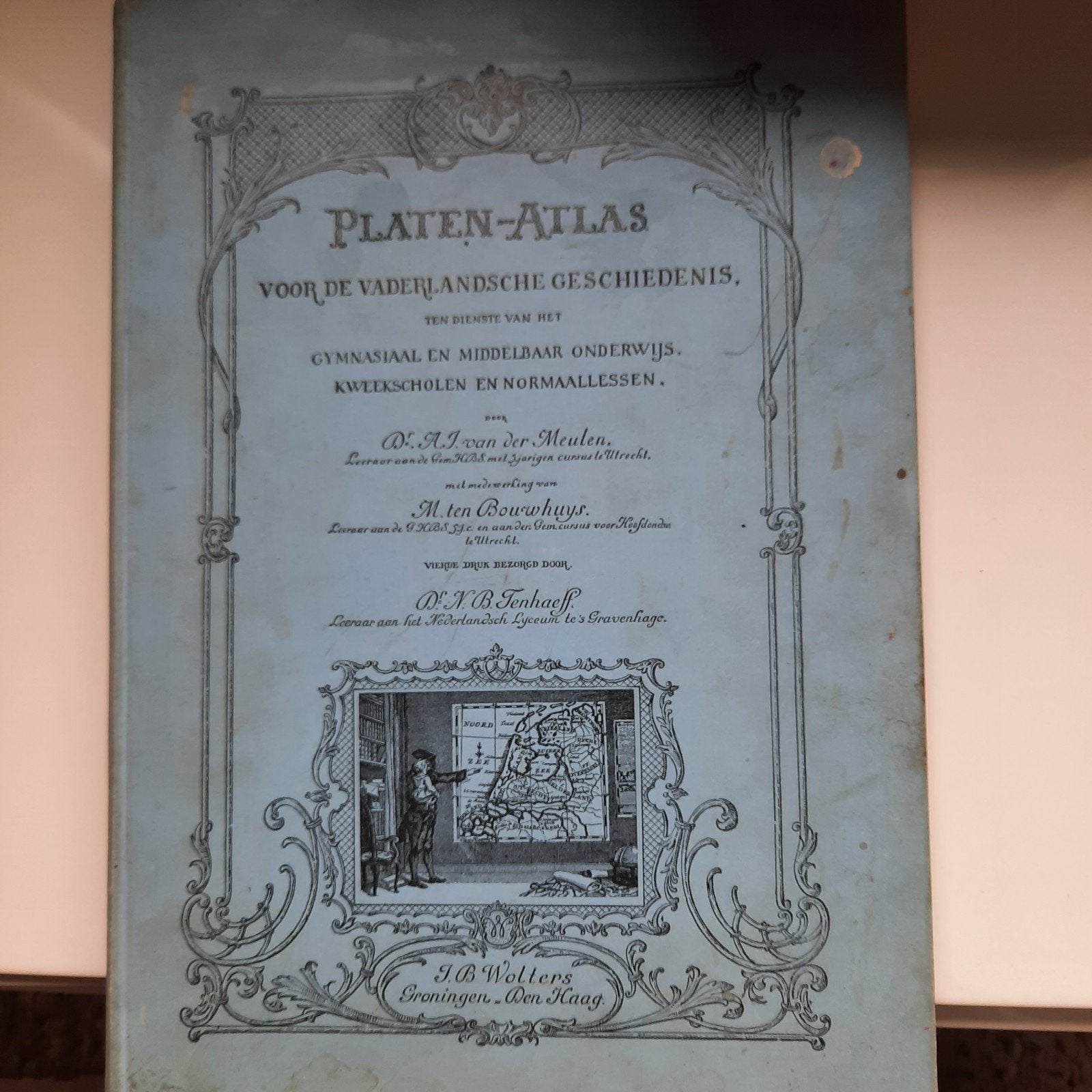 Platen-Atlas voor de Vaderlandsche Geschiedenis, Boeken, Ophalen, 19e eeuw, Gelezen, D.A.I. van der Meulen, M. ten Bouwhuys, W.N.B. Tenhaeff