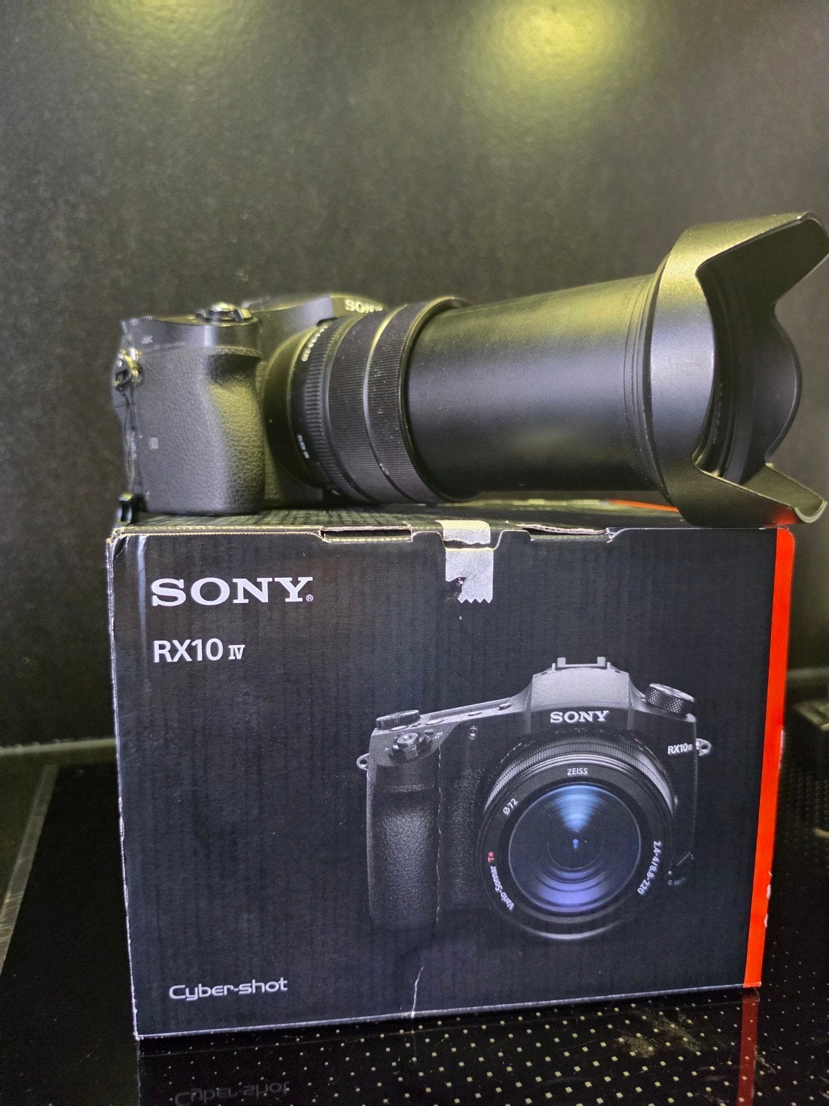 Sony RX10 IV Bridgecamera - Zo goed als nieuw, Audio, Tv en Foto, Fotocamera's Digitaal, Ophalen of Verzenden, Zo goed als nieuw