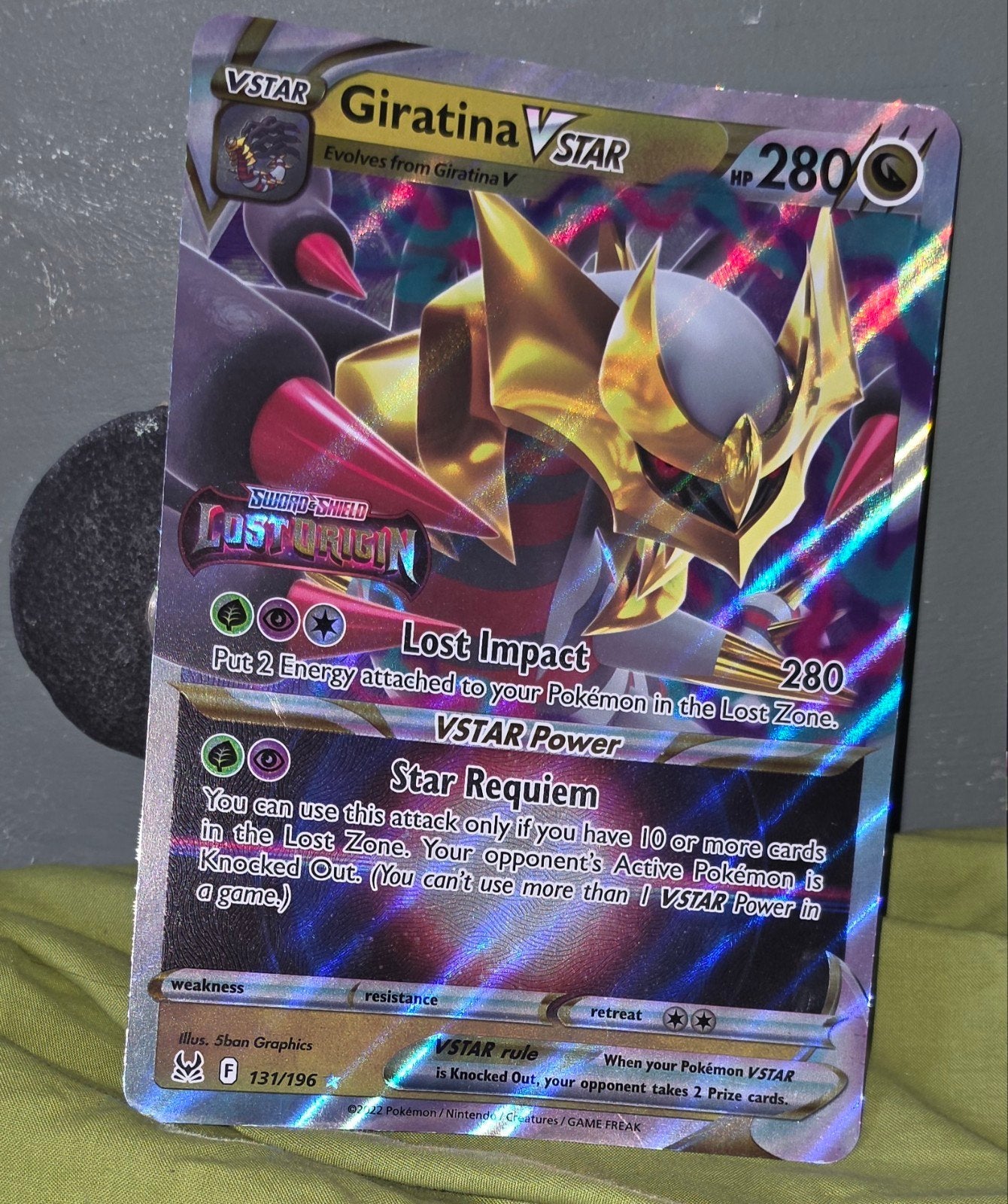 Giratina VSTAR Pokémon Kaart - Lost Origin 131/196, Ophalen of Verzenden, Zo goed als nieuw, Losse kaart, Foil