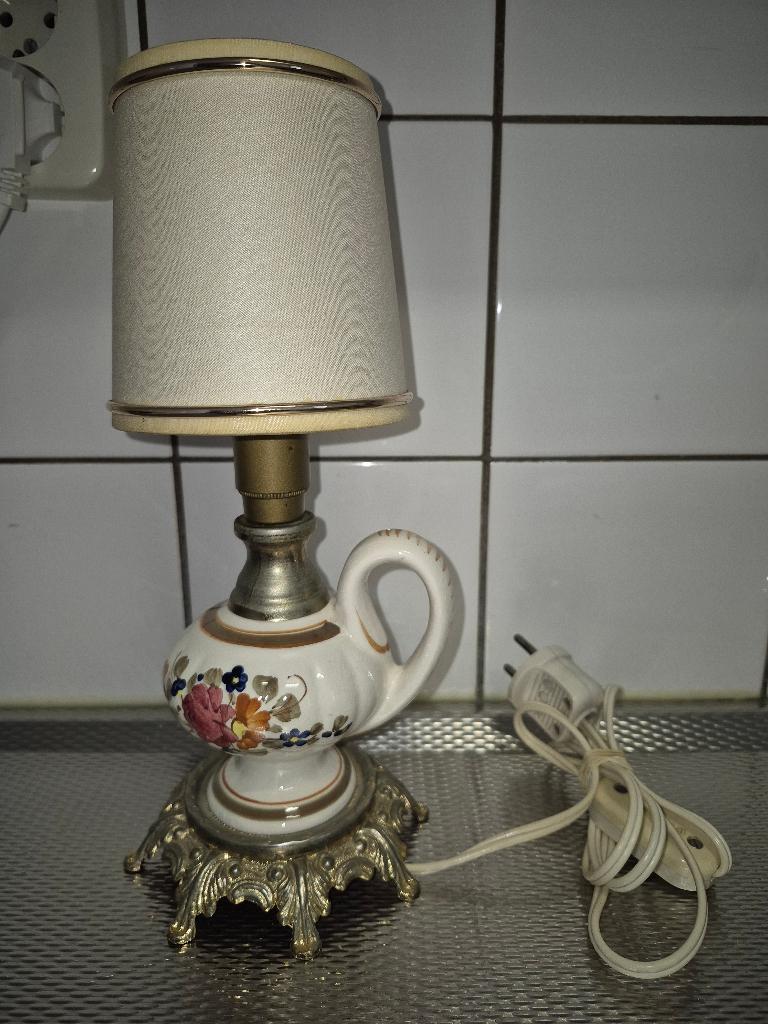 Capodimonte stijl tafellampje, Ophalen of Verzenden, Gebruikt, Overige materialen, Minder dan 50 cm