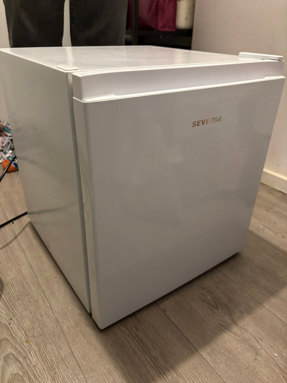 Mini fridge, Witgoed en Apparatuur, Koelkasten en IJskasten, Ophalen, Minder dan 85 cm, Met vriesvak, Minder dan 75 liter